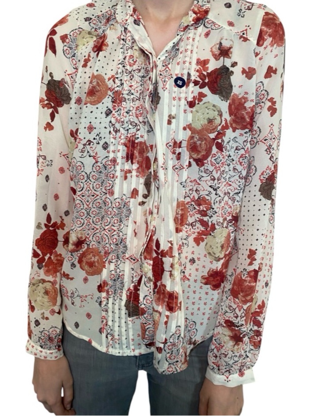 Abercrombie & Fitch Cream button up Blouse with Red Floral Print size xs